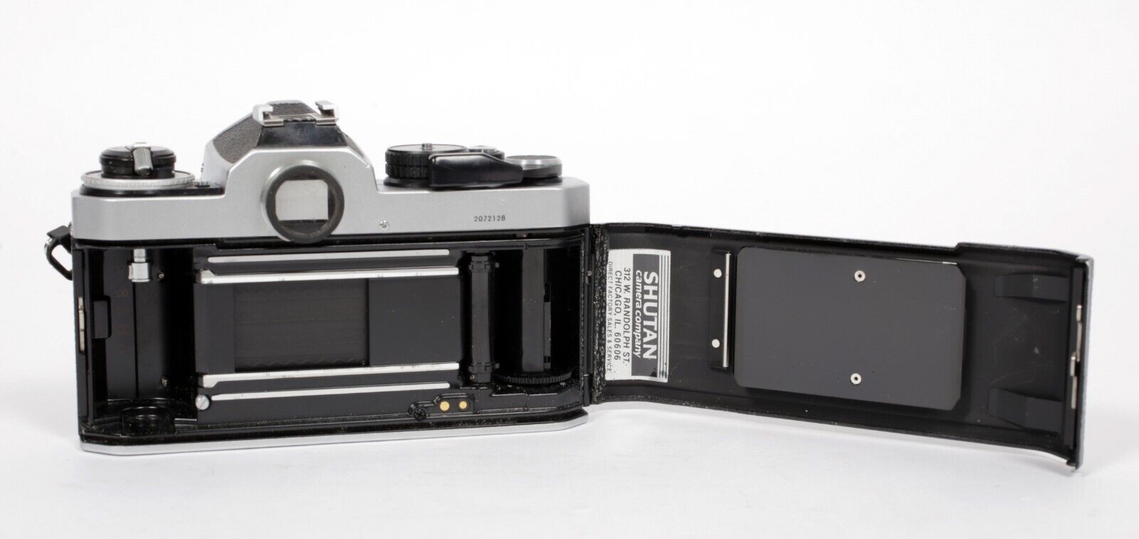 Nikon FE2 35mm SLR Film Camera with 50mm F1.8 Nikkor lens #128
